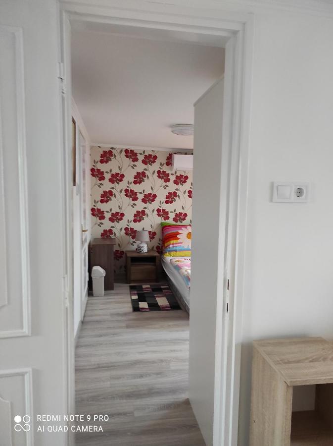 Era Apartman Apartment Harkany Exterior photo
