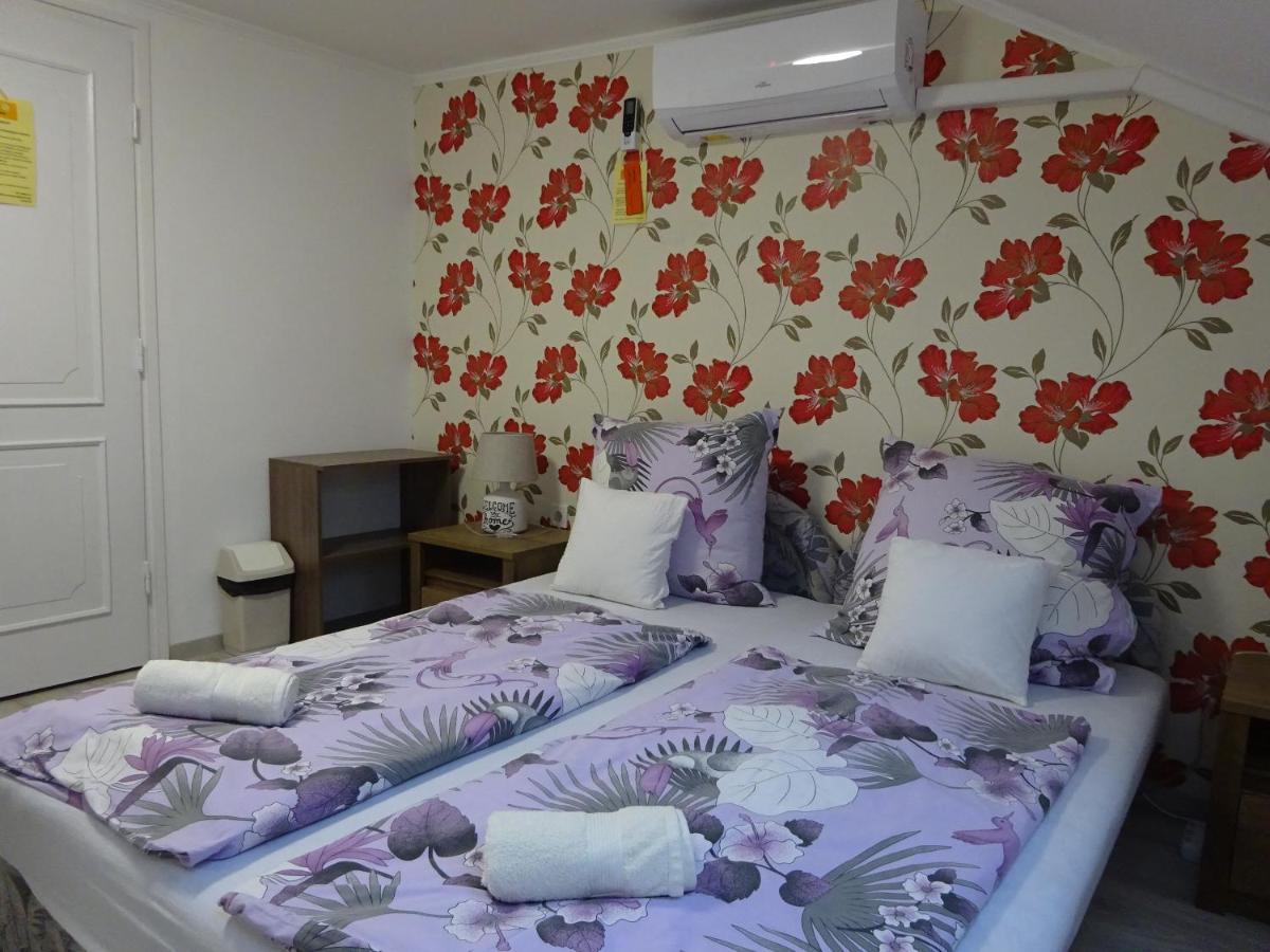 Era Apartman Apartment Harkany Exterior photo