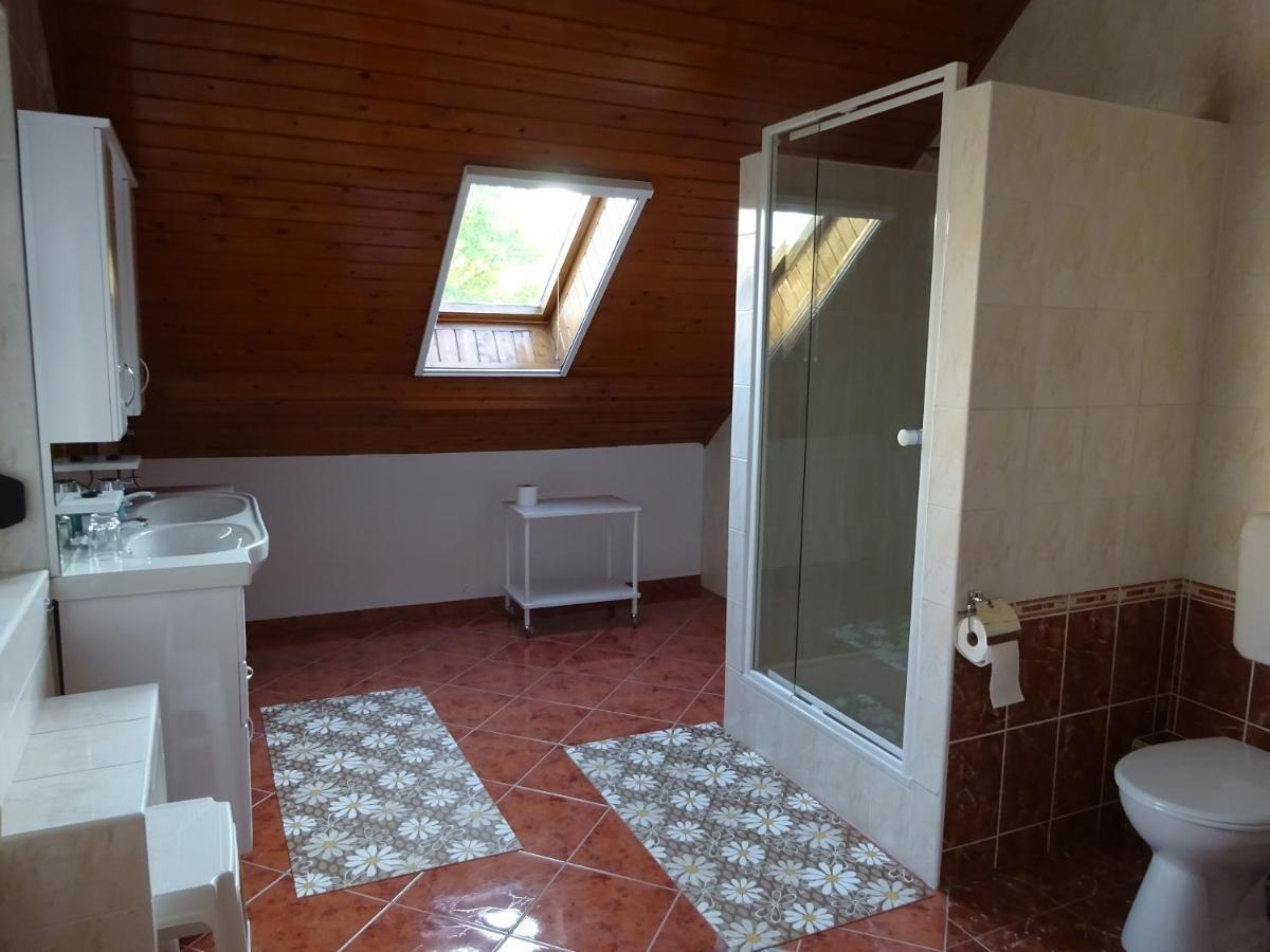 Era Apartman Apartment Harkany Exterior photo